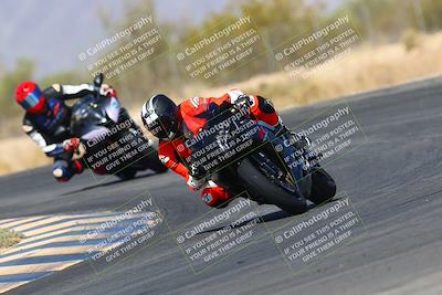 media/Mar-28-2022-Superbike Trackdays (Mon) [[b8603d0f67]]/Open Track Time/Turn 7/